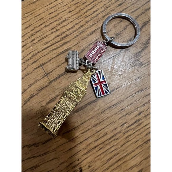 London Keychain - Picture 3 of 3